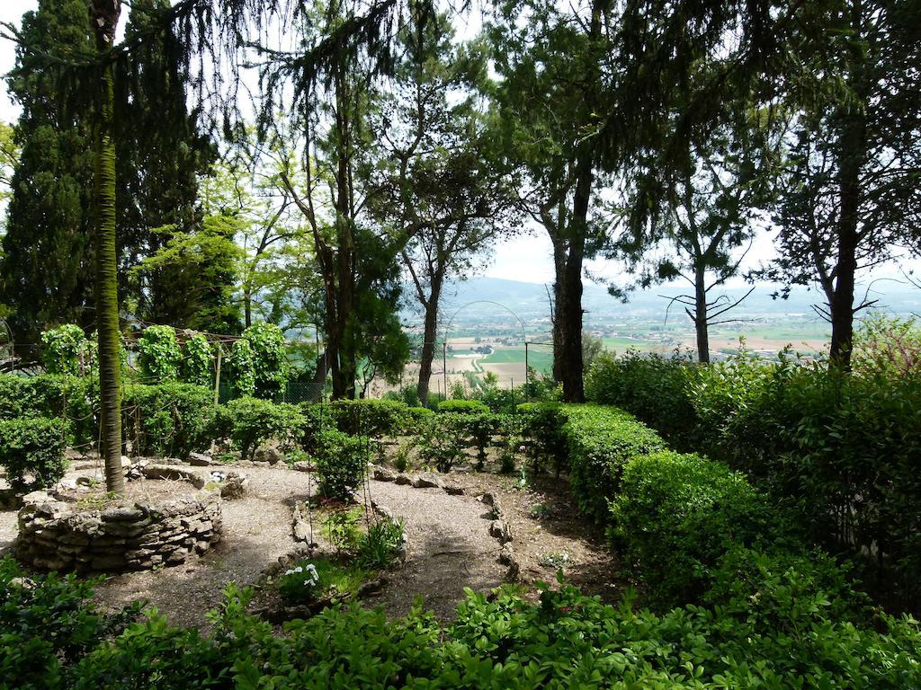 Casa Fiorita Bed & Breakfast Sant'Enea Exterior photo